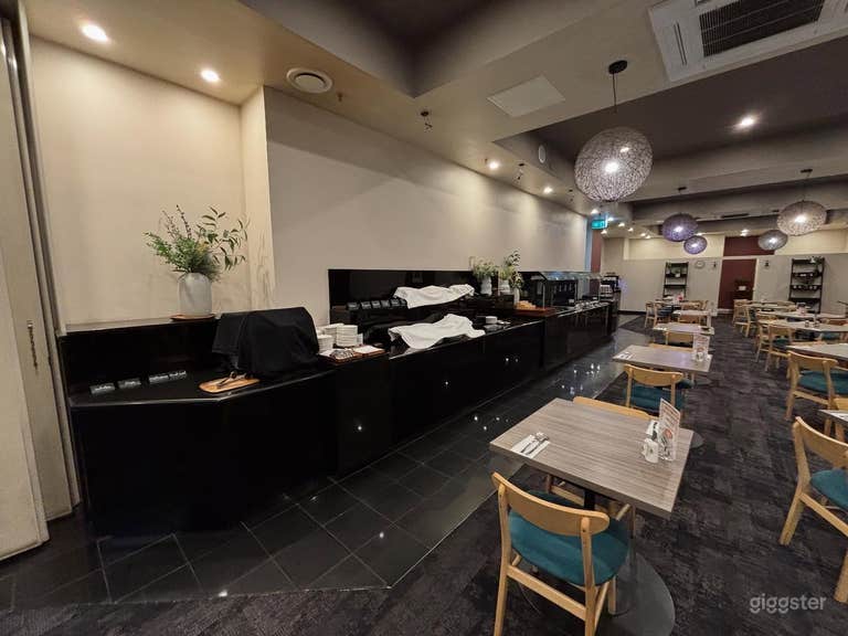  Modern Hotel Dining & Event Space 