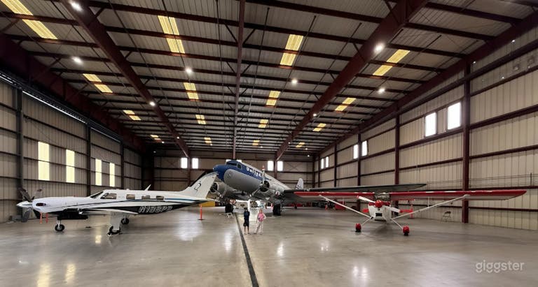  20,000 sq ft Aircraft Hangar in Ventura County 