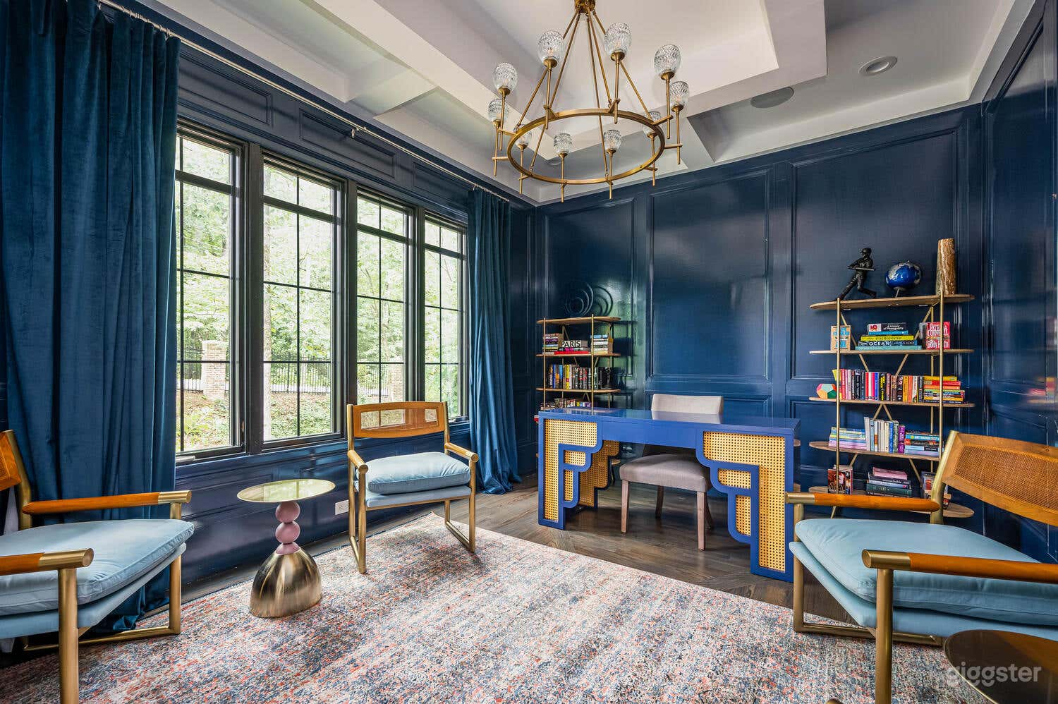 Ekabo Mansion | 10K Sqft |7BD/7BA|15min to Airport Photo 4