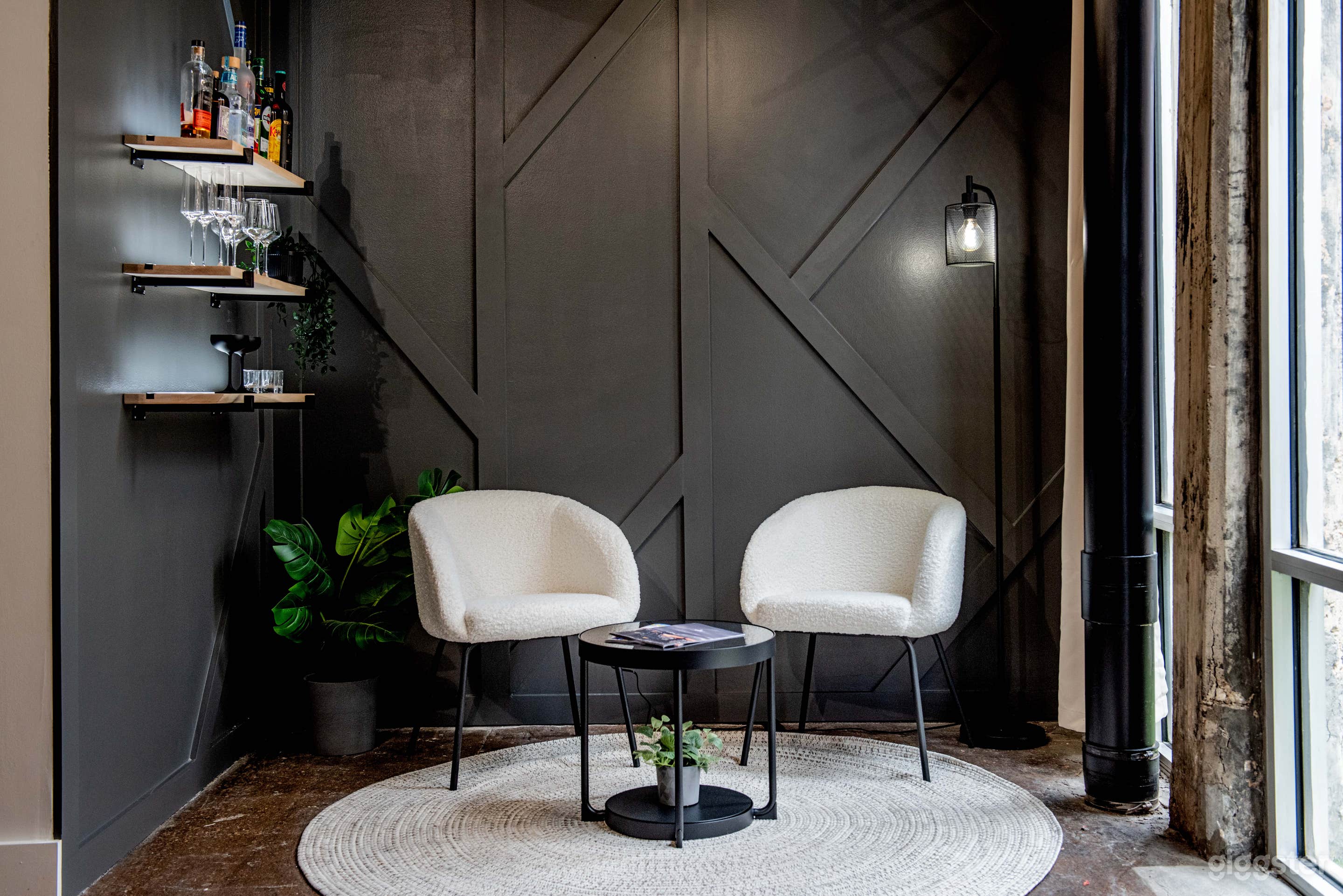 Artist Loft by Shapira Photo 3