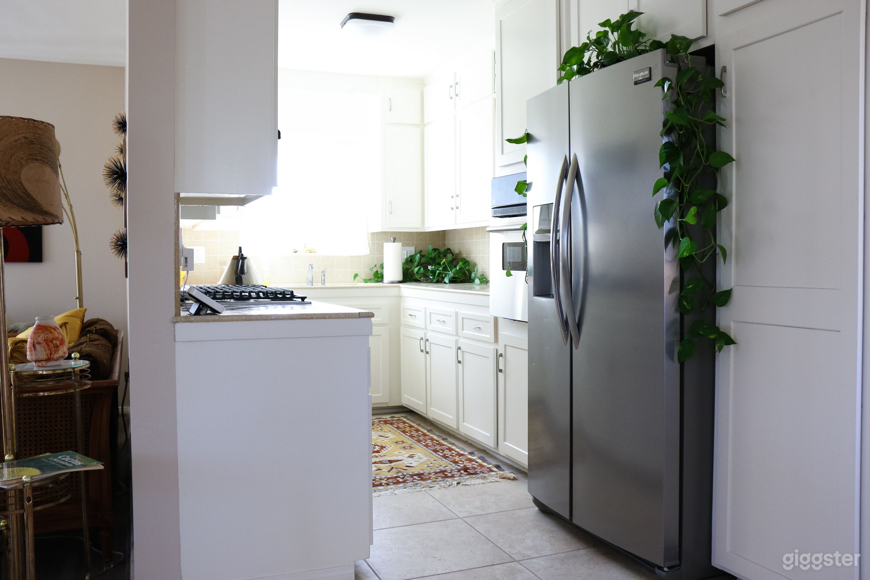 The High Desert Pearl, A Mid-Century Desert Gem Photo 4