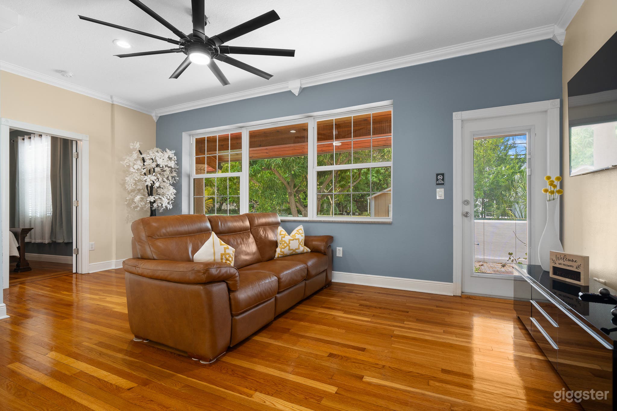 The Big Gather Photo 4