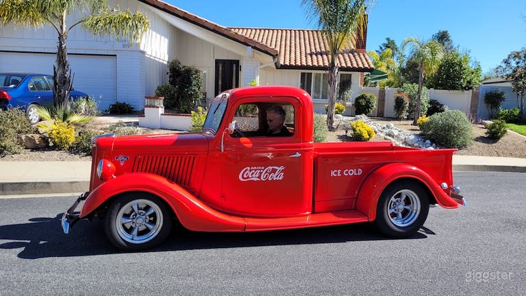  #76,105 Classic Ford Pick Up Truck 