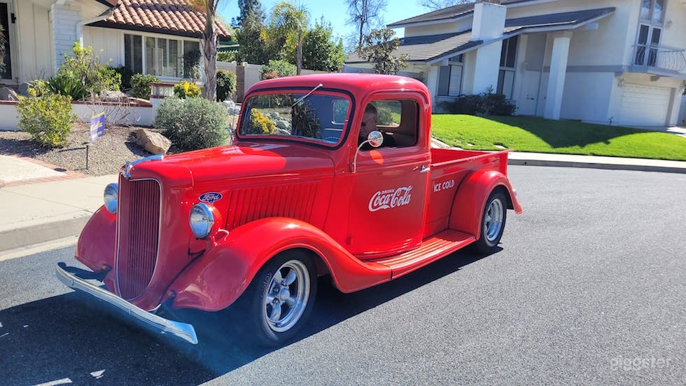 #76,105 Classic Ford Pick Up Truck Photo 1