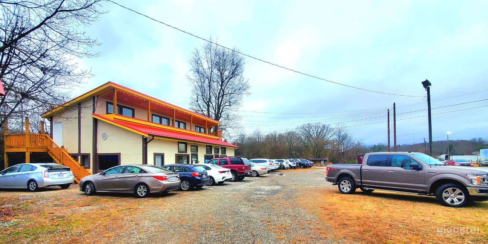 Event Space rental with Room to stay in Candler Photo 4