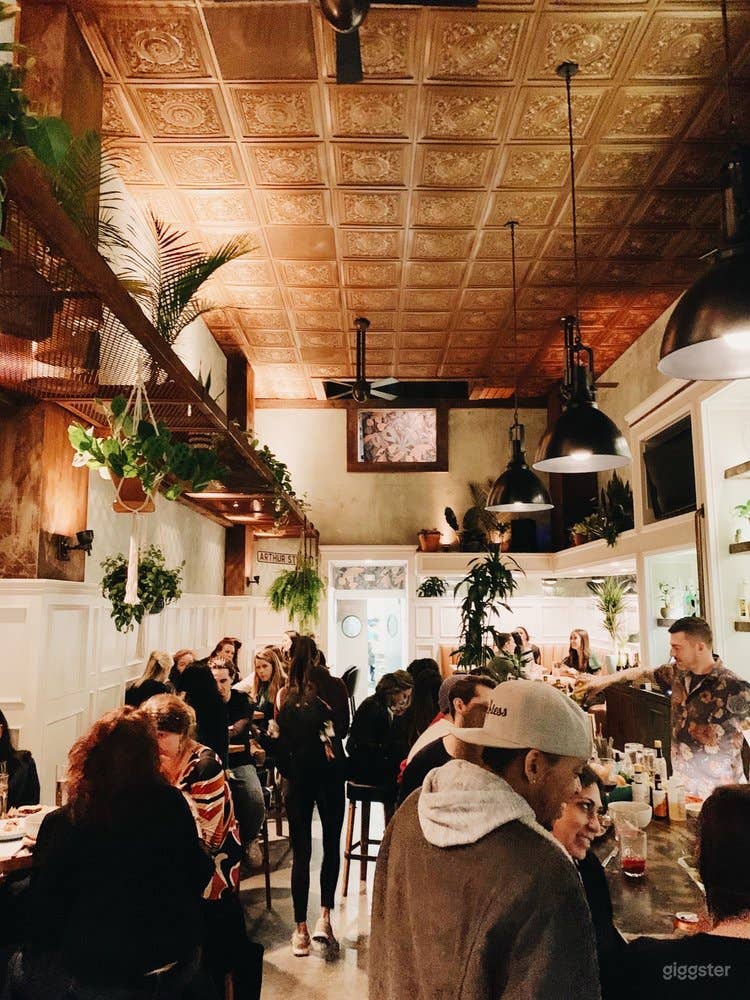  Friendly Neighborhood Cocktail Bar in San Francisco 