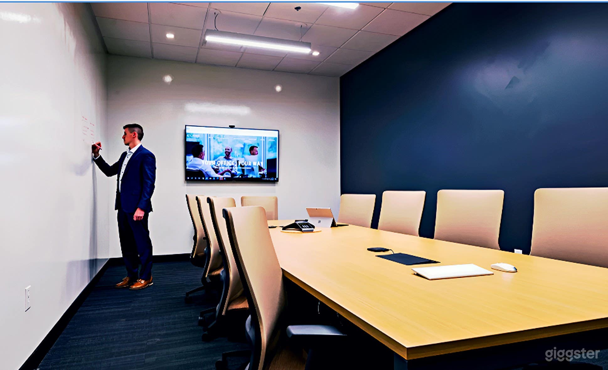 Las Colinas Meeting Room Photo 4