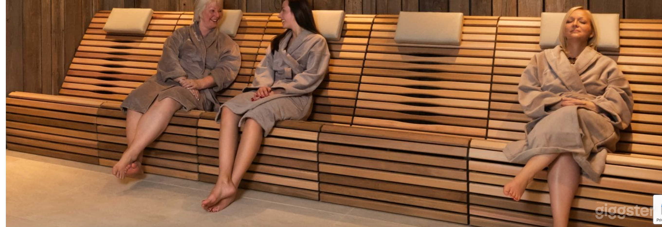 Luxury Health &amp; Wellness Converted Stone Farmhouse Photo 4