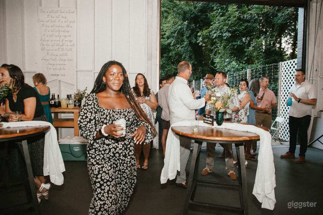 Rustic Chic Retreat Photo 1