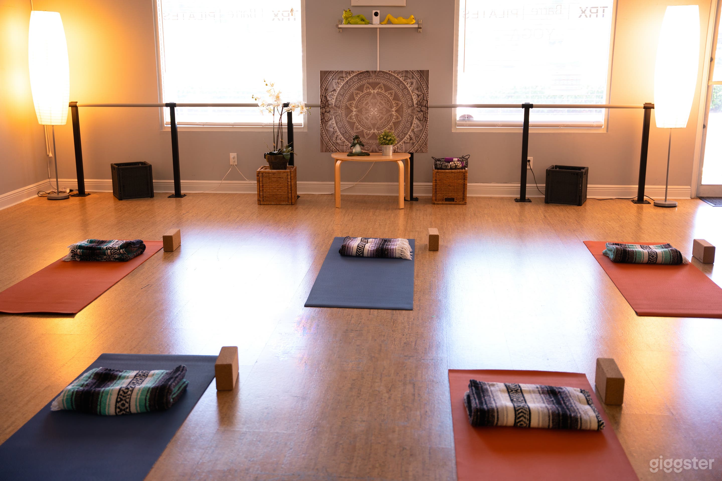 Welcoming, intimate multi-purpose fitness studio Photo 2