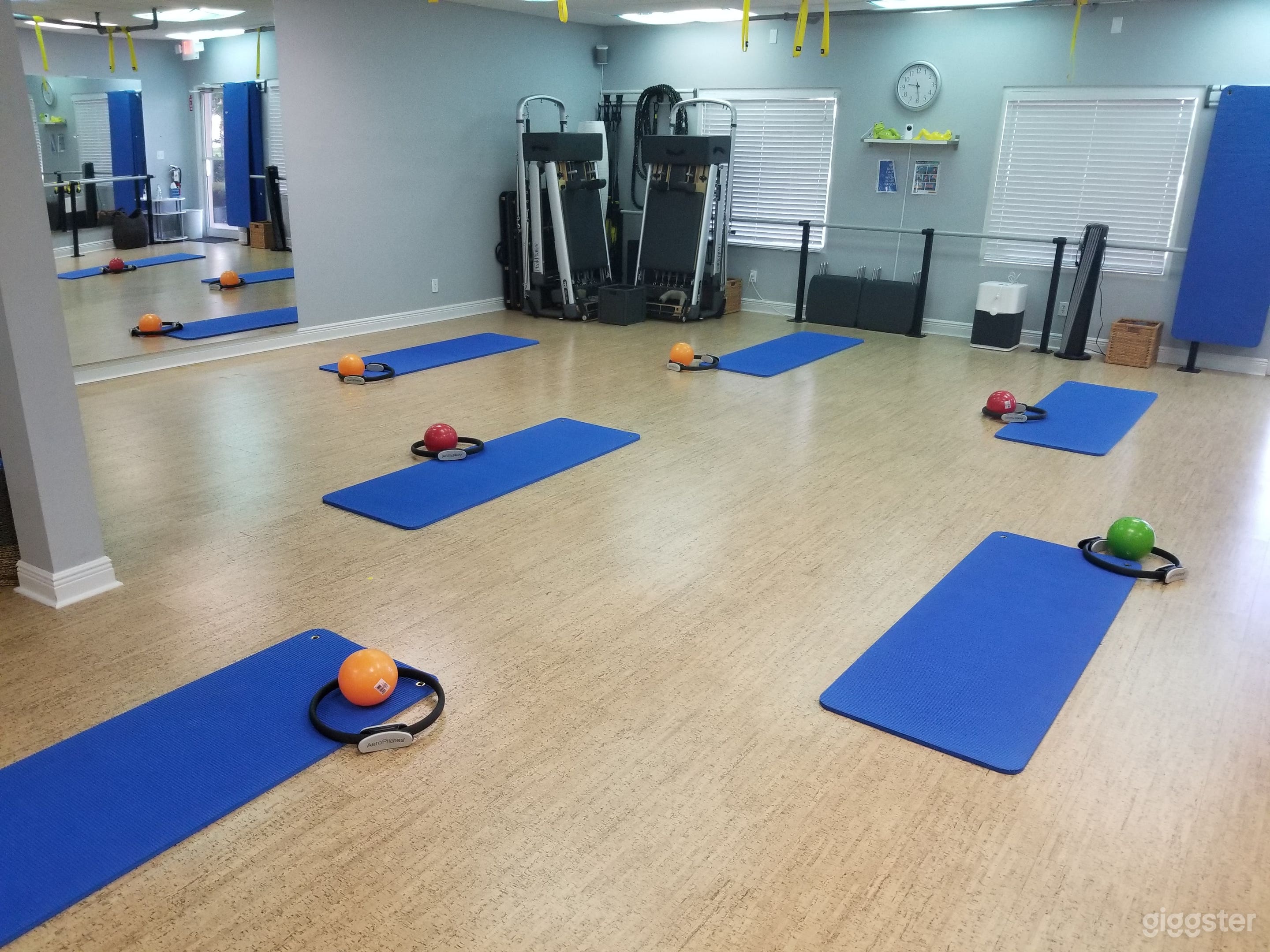 Welcoming, intimate multi-purpose fitness studio Photo 3