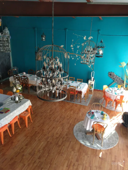 Private Space Perfect for Birthdays, Baby Showers, Anniversaries, Bridal Showers, Retirement Parties Photo 3