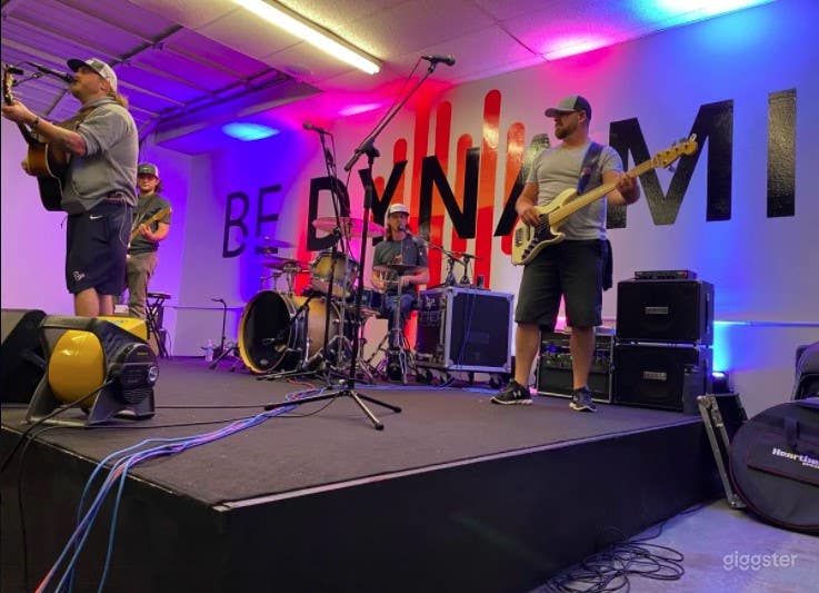 Creative Rehearsal Studio with Stage &amp; Carpeted Floor Photo 2