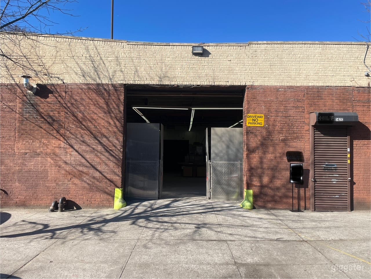 Main Roll Up and side door.