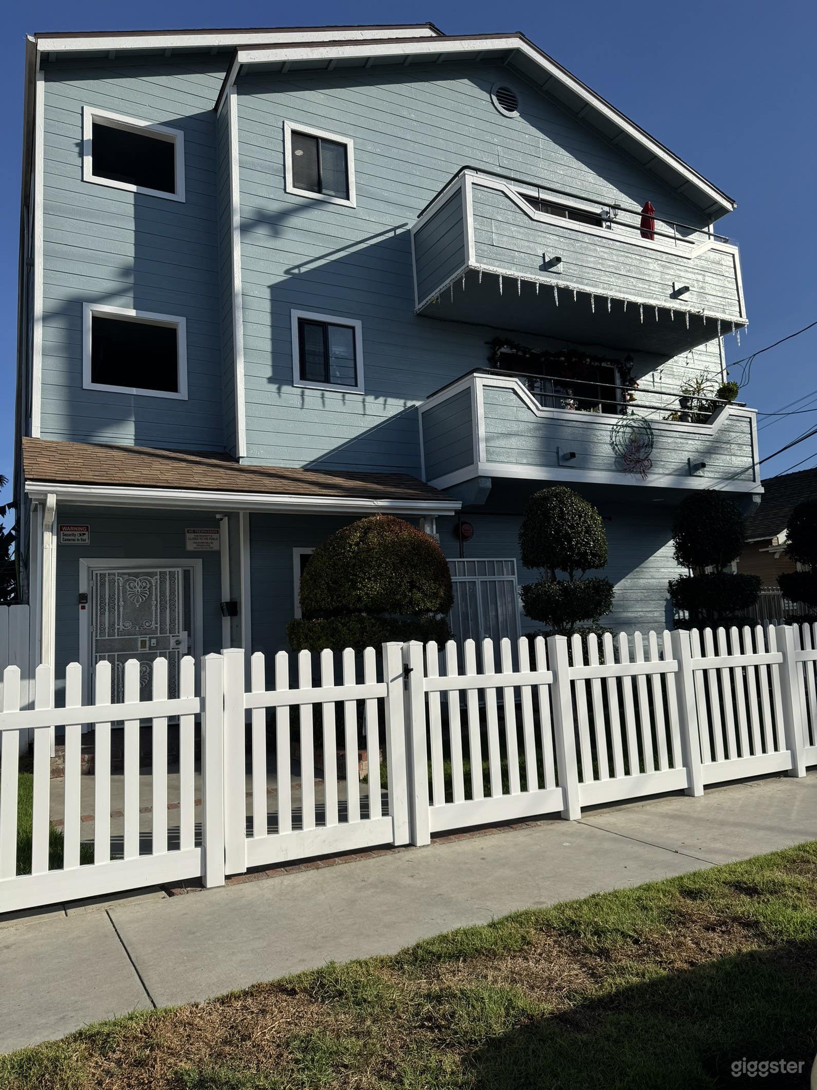 Cape Cod Apartment Building (Entire Building) Photo 1