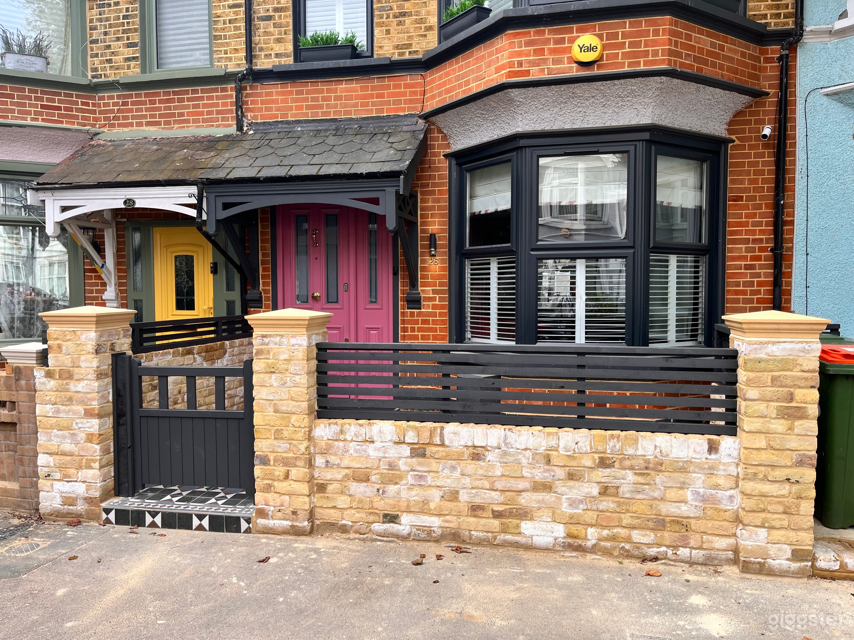 NEW PICTURES-Beautifully Presented Period Property Photo 3