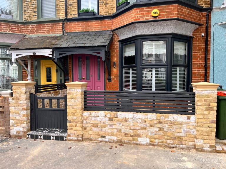  NEW PICTURES-Beautifully Presented Period Property 