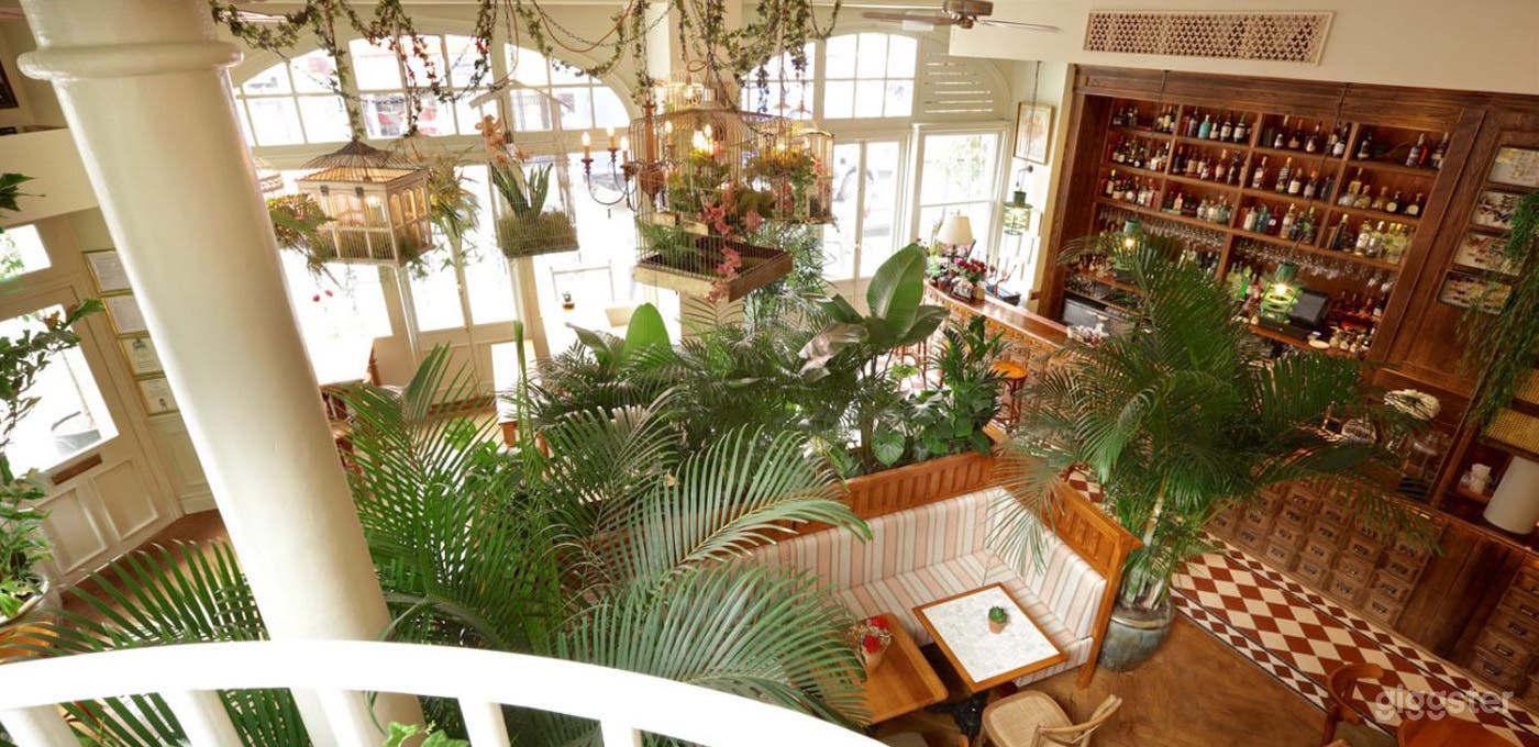 Ground Floor Botanical Venue with Flower and Plants Photo 4