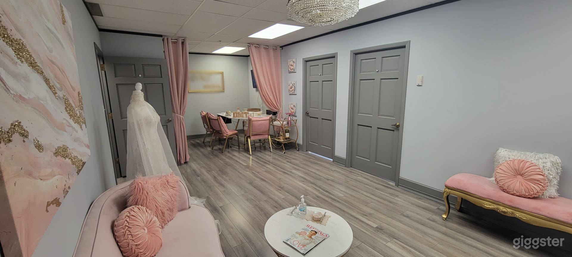 The Main Showroom in Jacksonville Photo 2