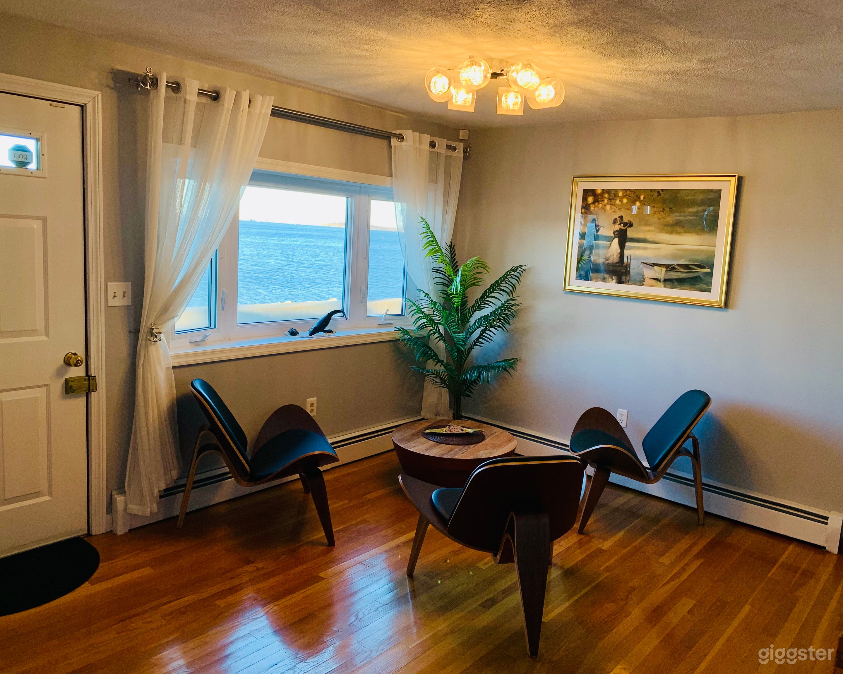 Beautiful Beach House  Photo 2