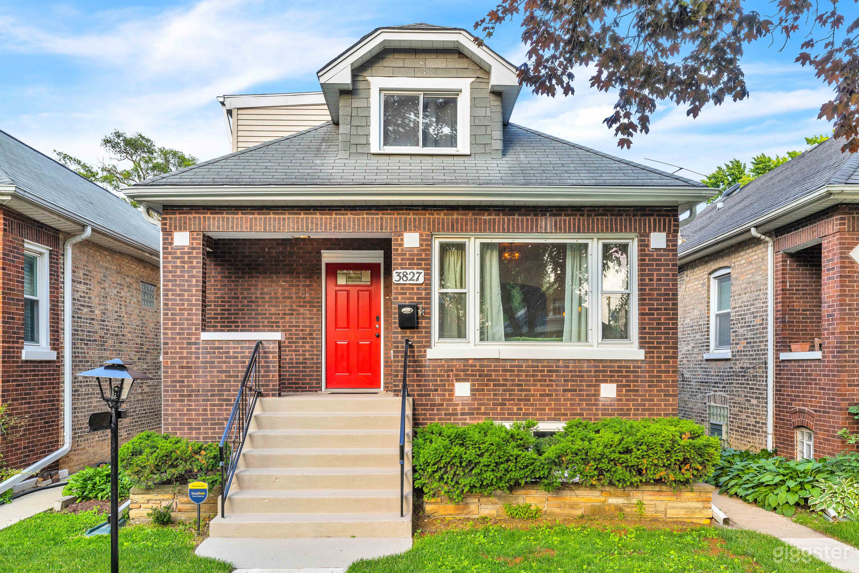 Charming & Stylish Brick Home Photo 2