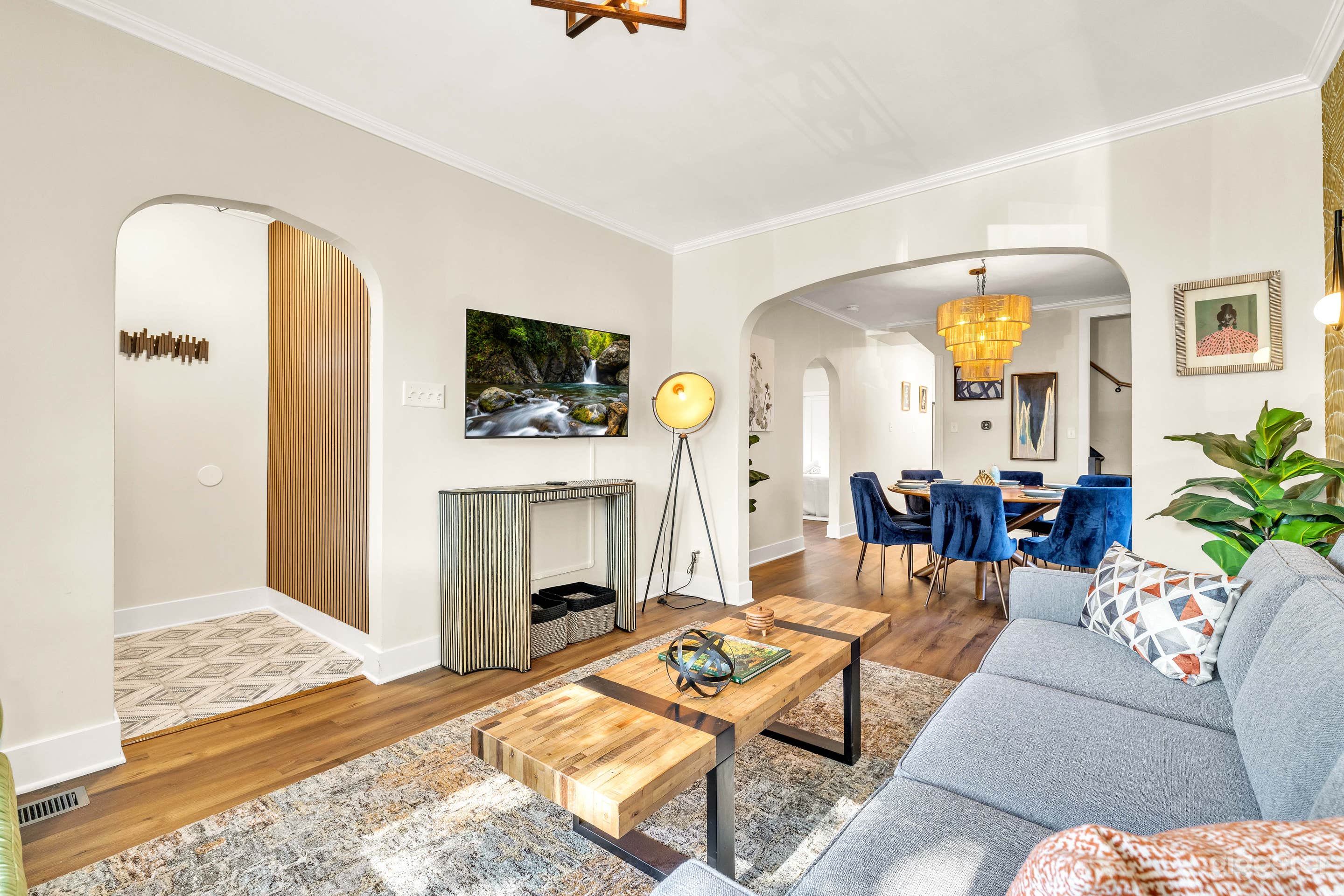 Charming & Stylish Brick Home Photo 3
