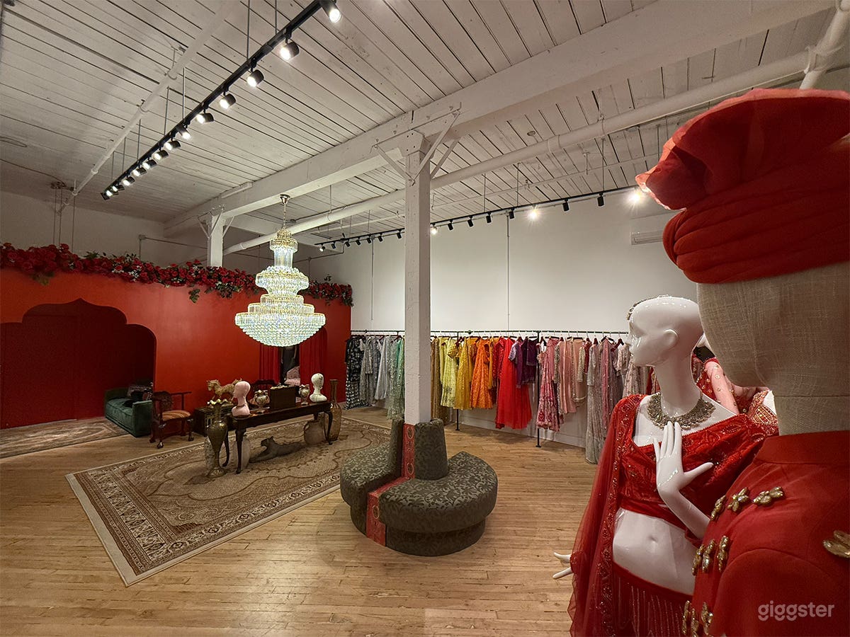 Ornate Studio Photo 3