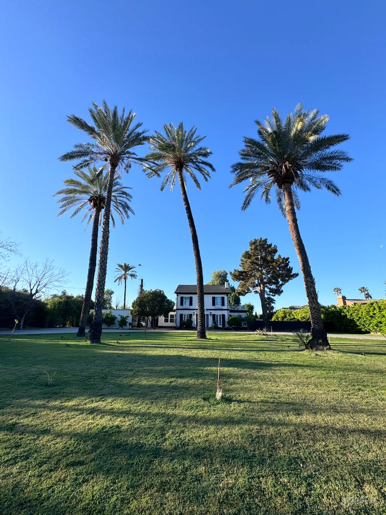  Charming & Prestigious Estate in Uptown Phoenix 