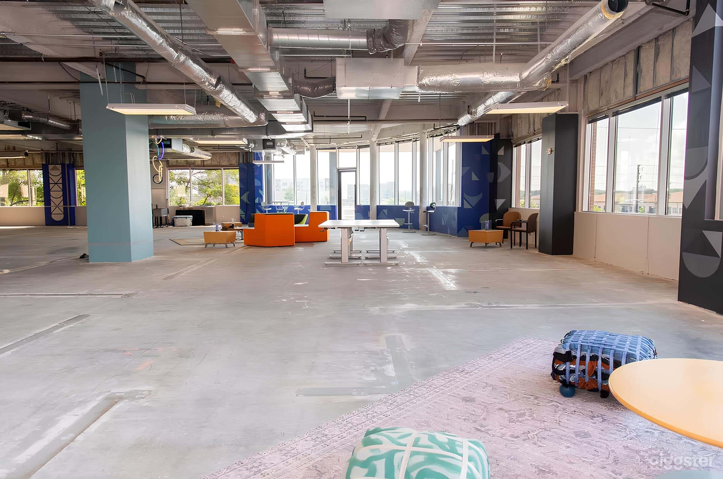 South Gallery (Lobby Area) Photo 1