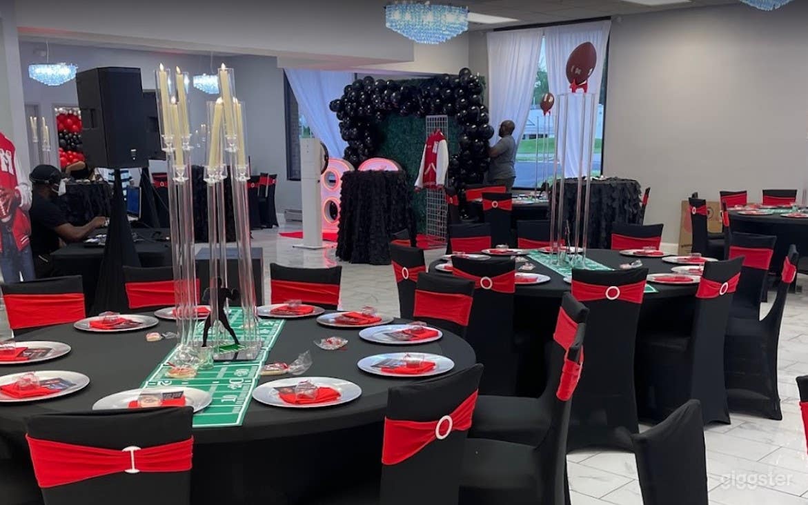 Bright and Spacious Event Space Southfield Photo 4