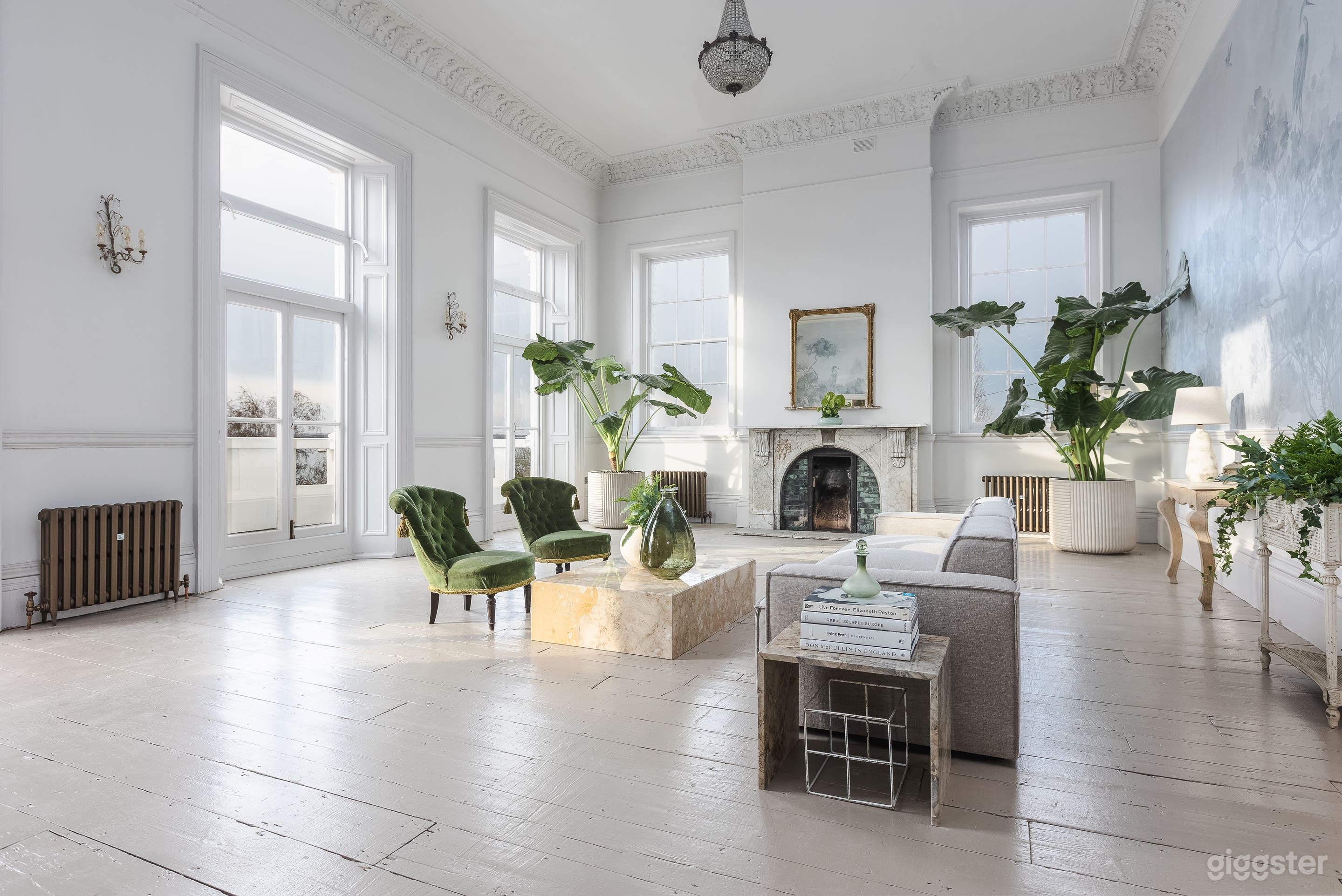 Urban Victorian Villa on seafront Photo 1