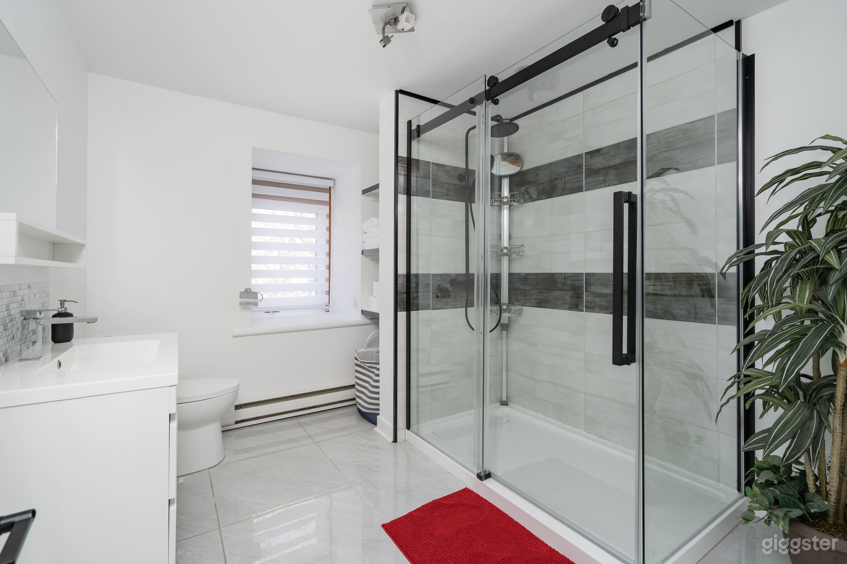 Brand new renovated modern shower