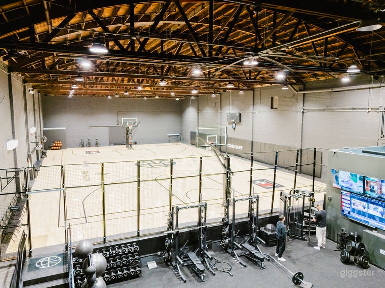  CROSS COURT INDUSTRIAL BASKETBALL COMPLEX 