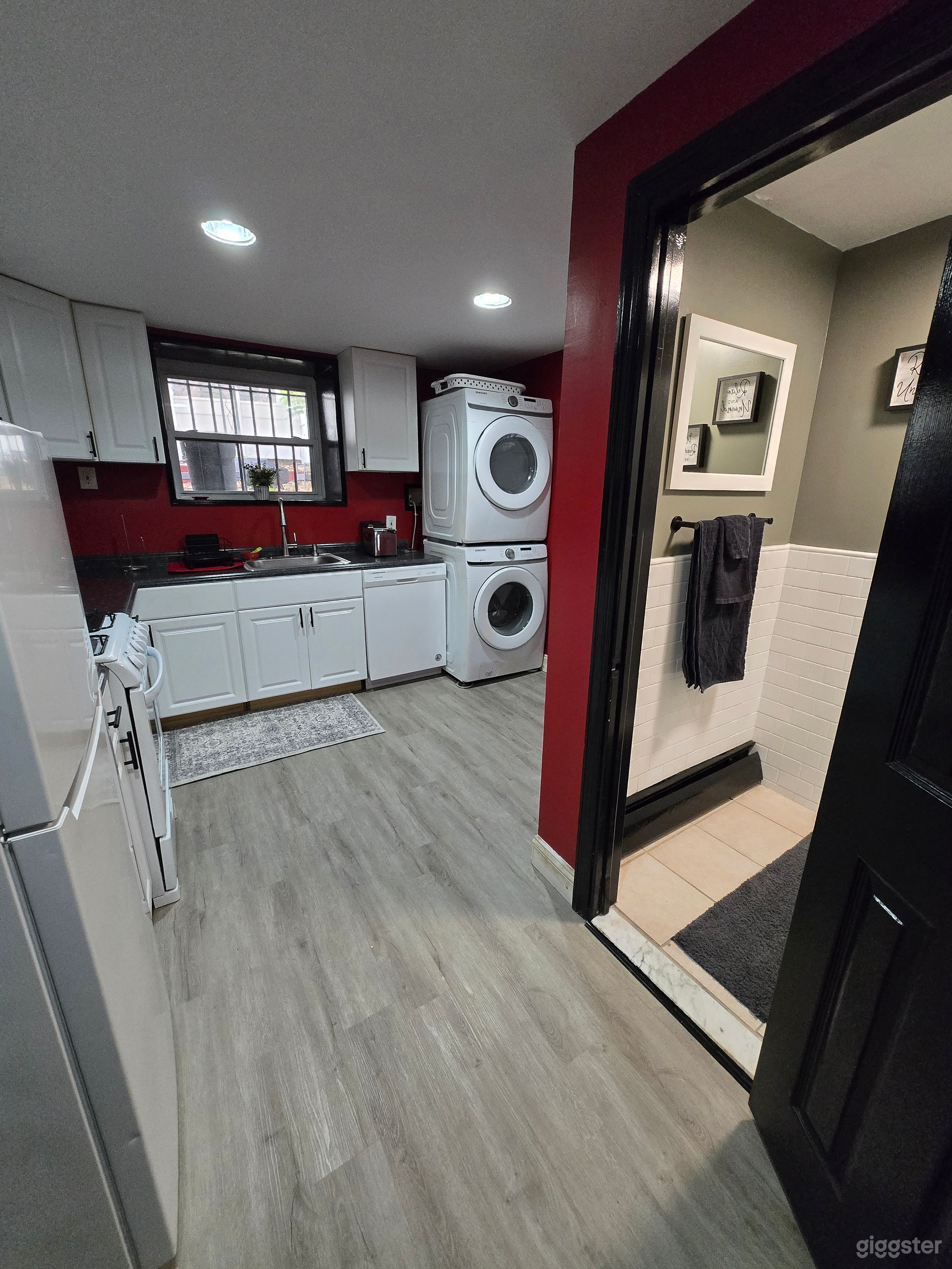 Classic Brooklyn Apartment with Outdoor Space Photo 3