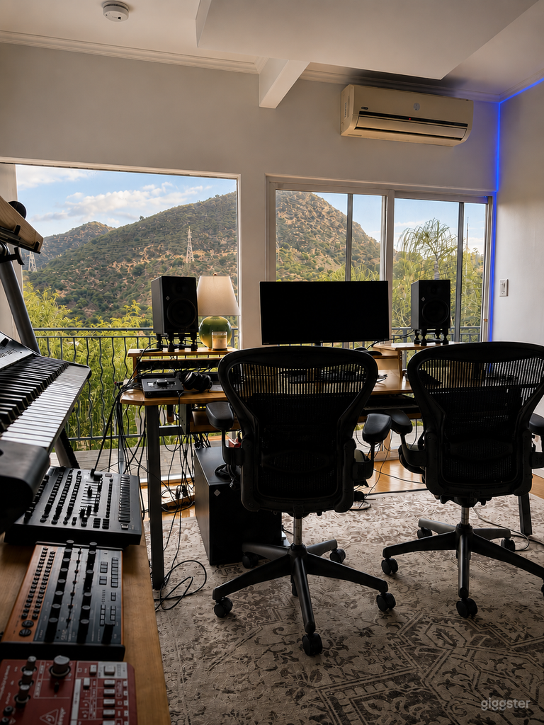  Privates Retro-Aufnahmestudio mit atemberaubender Aussicht 