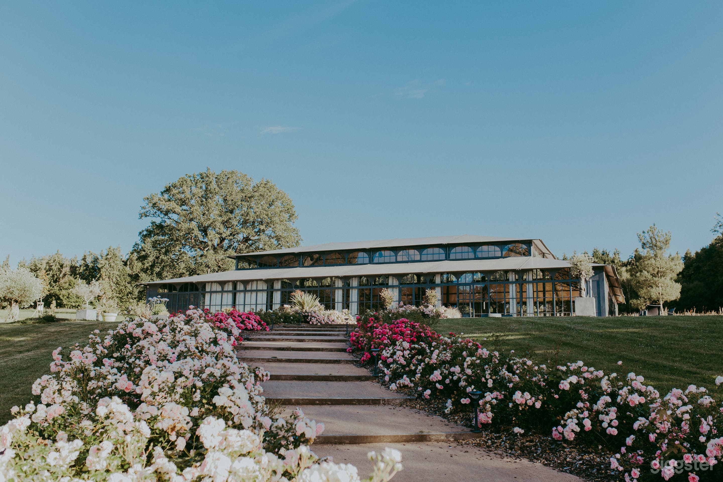 Photo de Where timeless elegance meets the magic of Broceliande 3