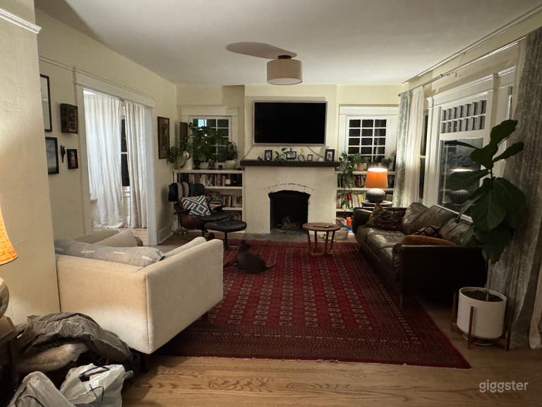  Charming Vintage 20th-Century Home in Eagle Rock 