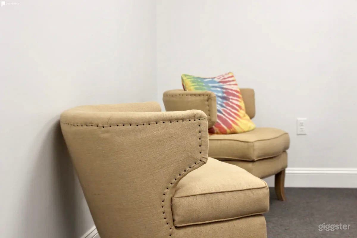 Awesome Creative Studio Space Photo 4