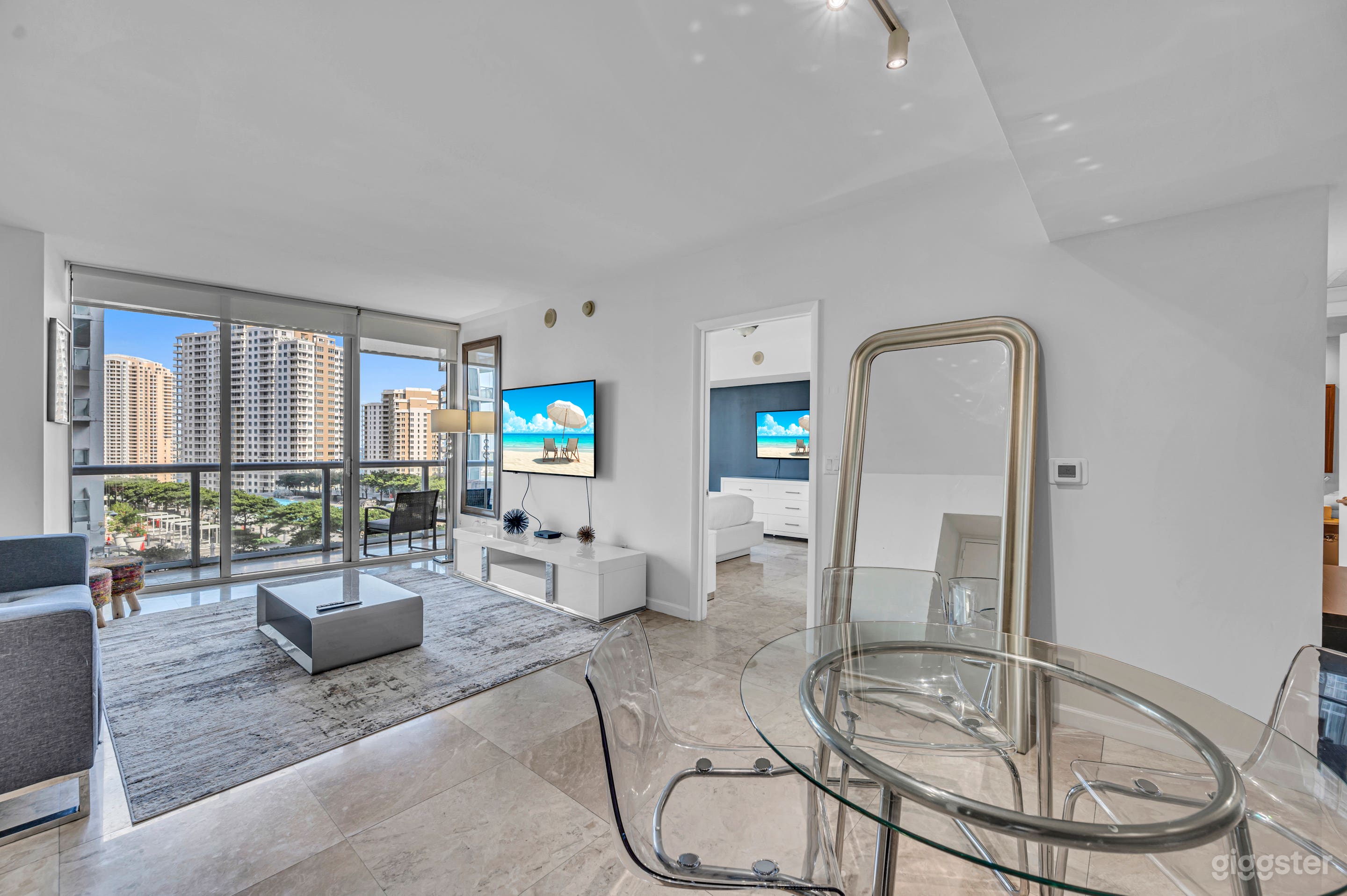Elevated Coastal Condo with Panoramic Ocean Views Photo 3