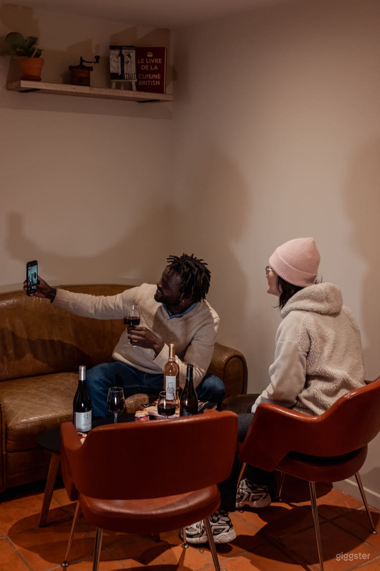  Cozy All-Day Brunch Spot in Paris 