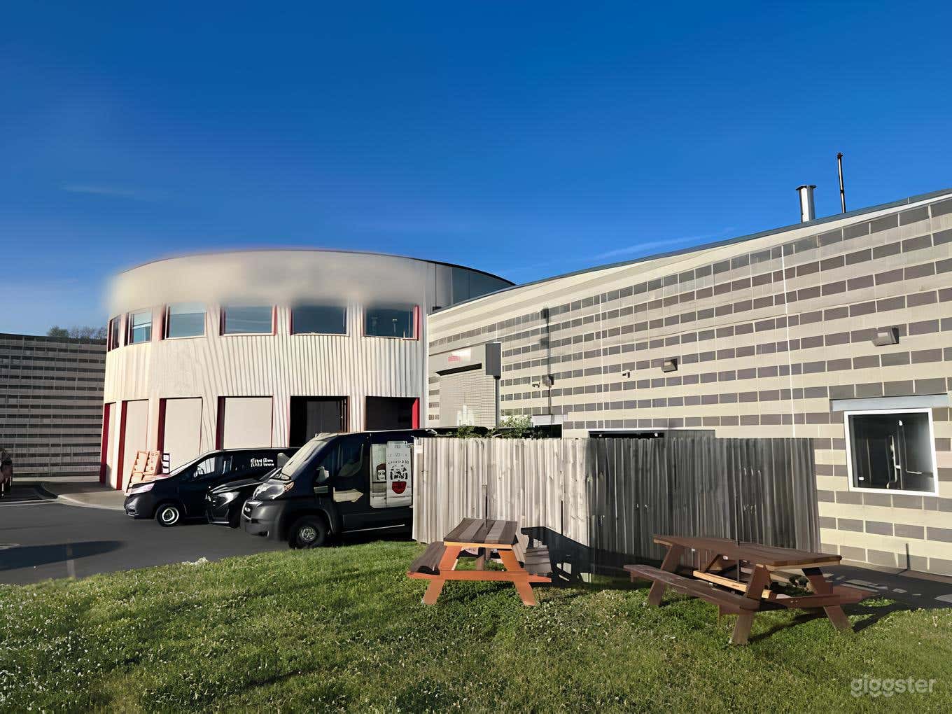 Sports Brewery in Pineville, NC, Great Beer and Exceptional Food (Entire Venue) Photo 1