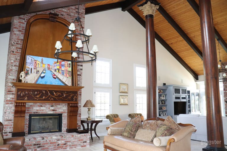  Residential E. Las Posas Rd. Santa Rosa Valley, CA 