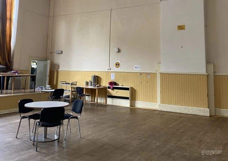 Spacious Event Hall for Training and Celebrations Photo 2