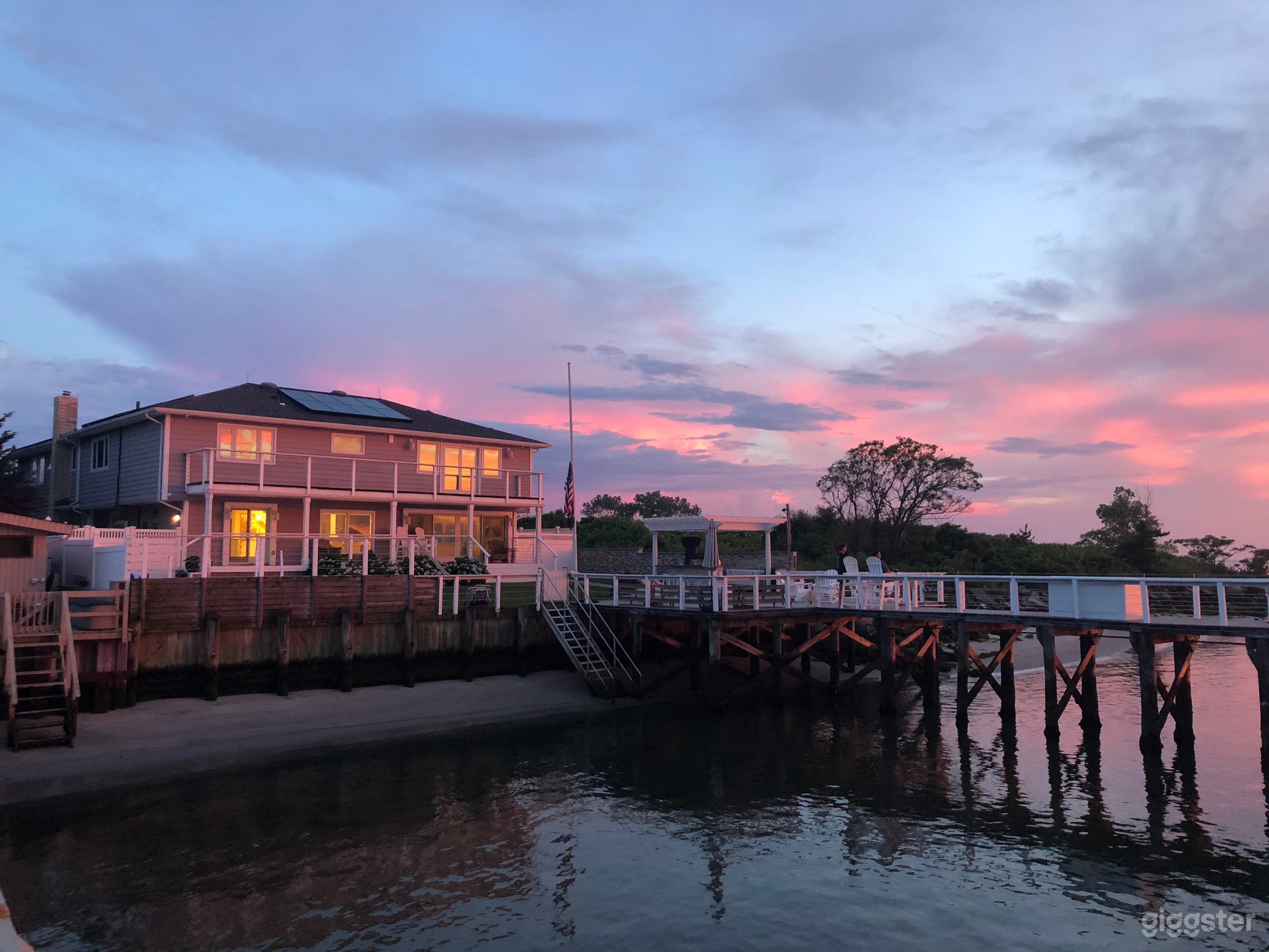 Ocean/Bay ft beach house w/ dock Photo 1