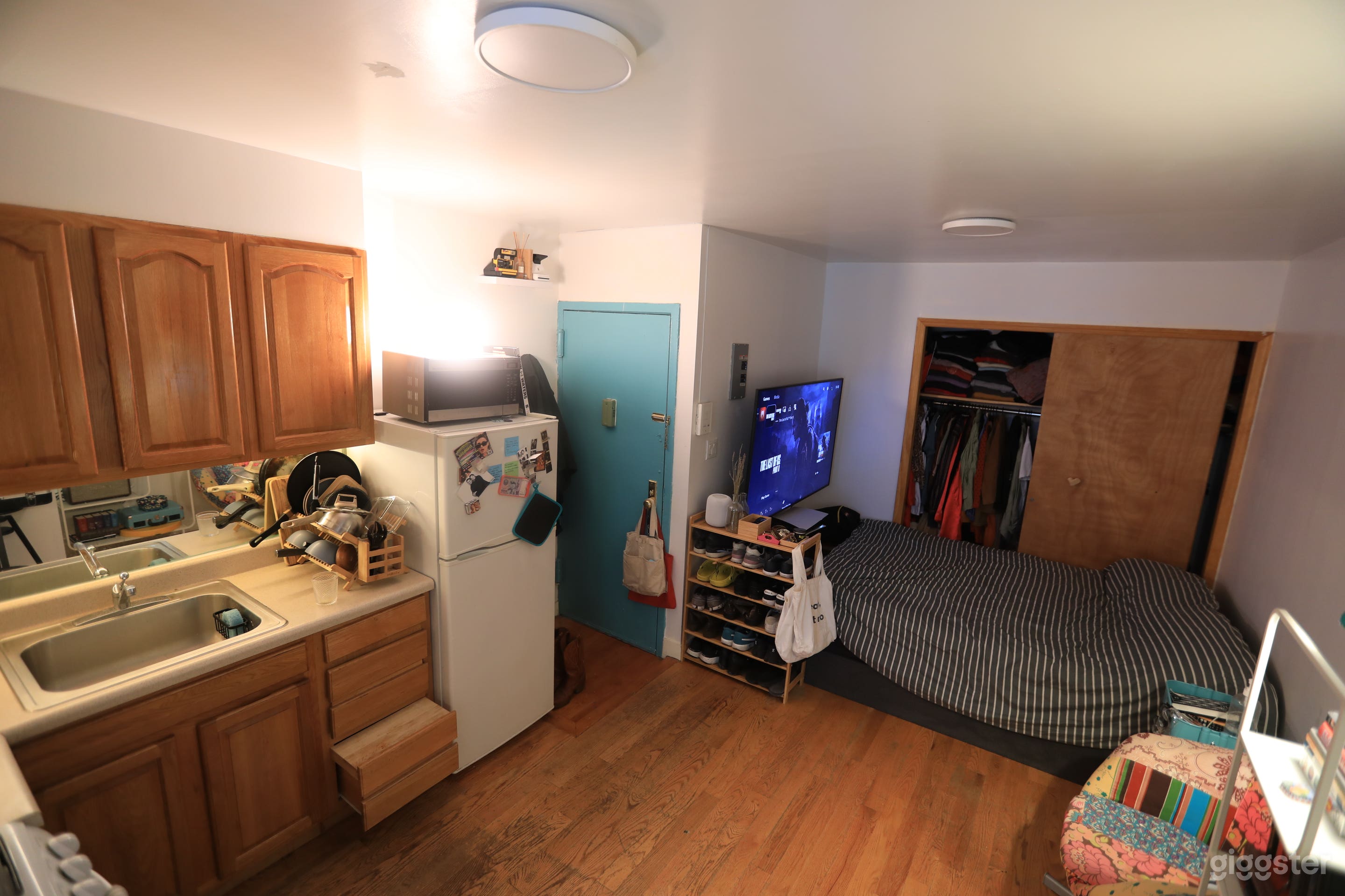 "Peter Parker" style studio in PRIME East Village Photo 2