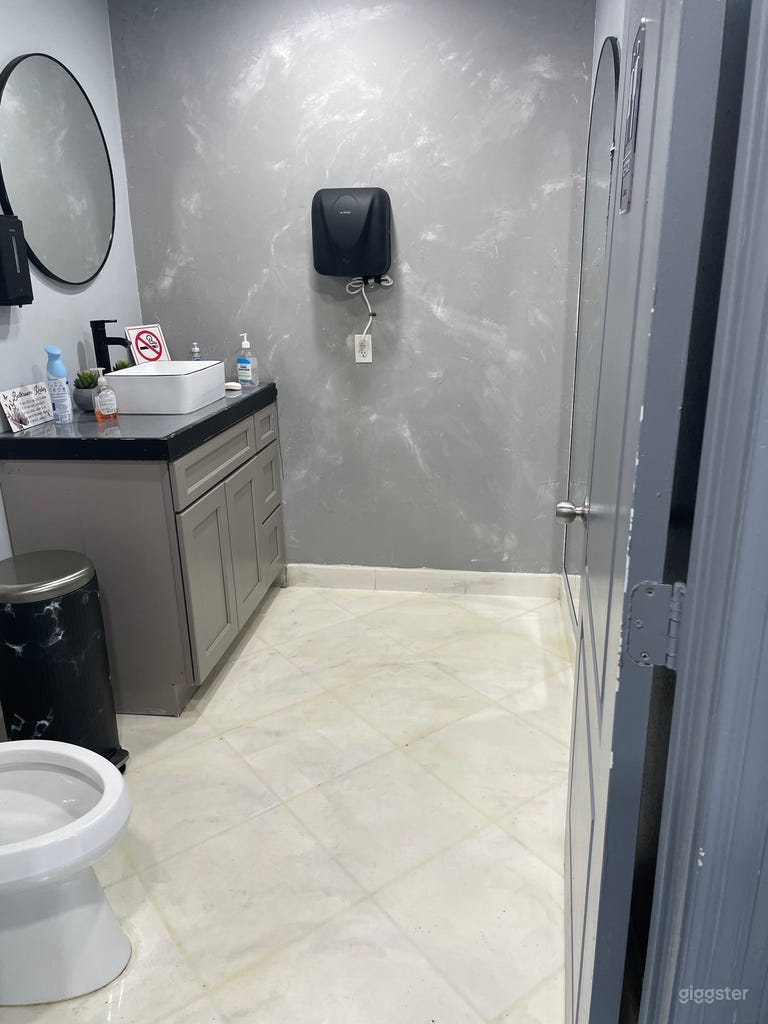  Premium Space for Events, Meetings, or Productions 