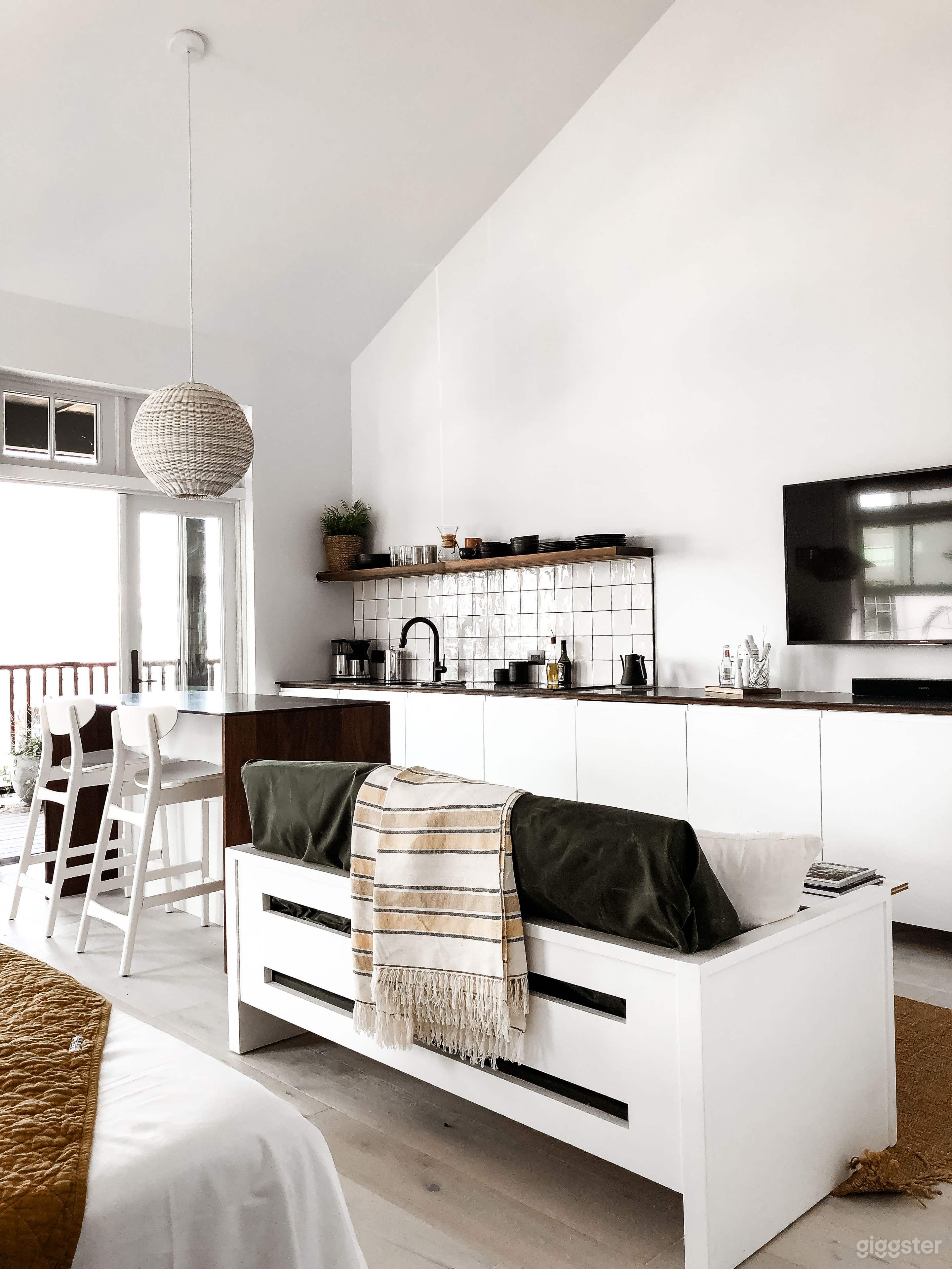 Gigglemug - Studio Loft Apartment Photo 2