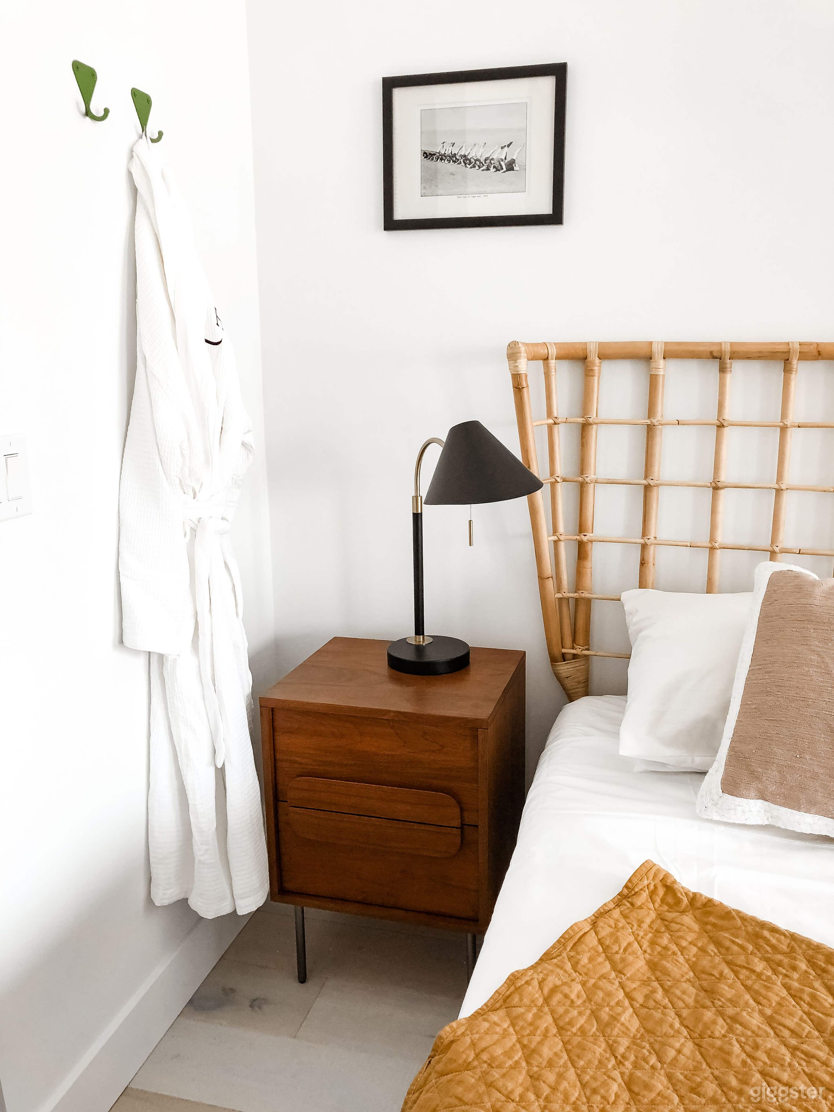 Gigglemug - Studio Loft Apartment Photo 4