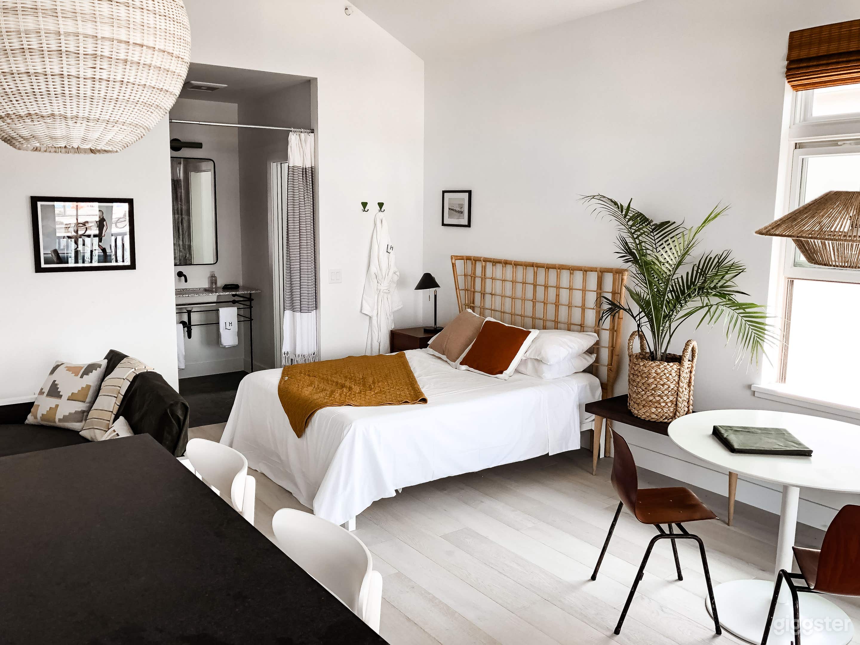 Gigglemug - Studio Loft Apartment Photo 3