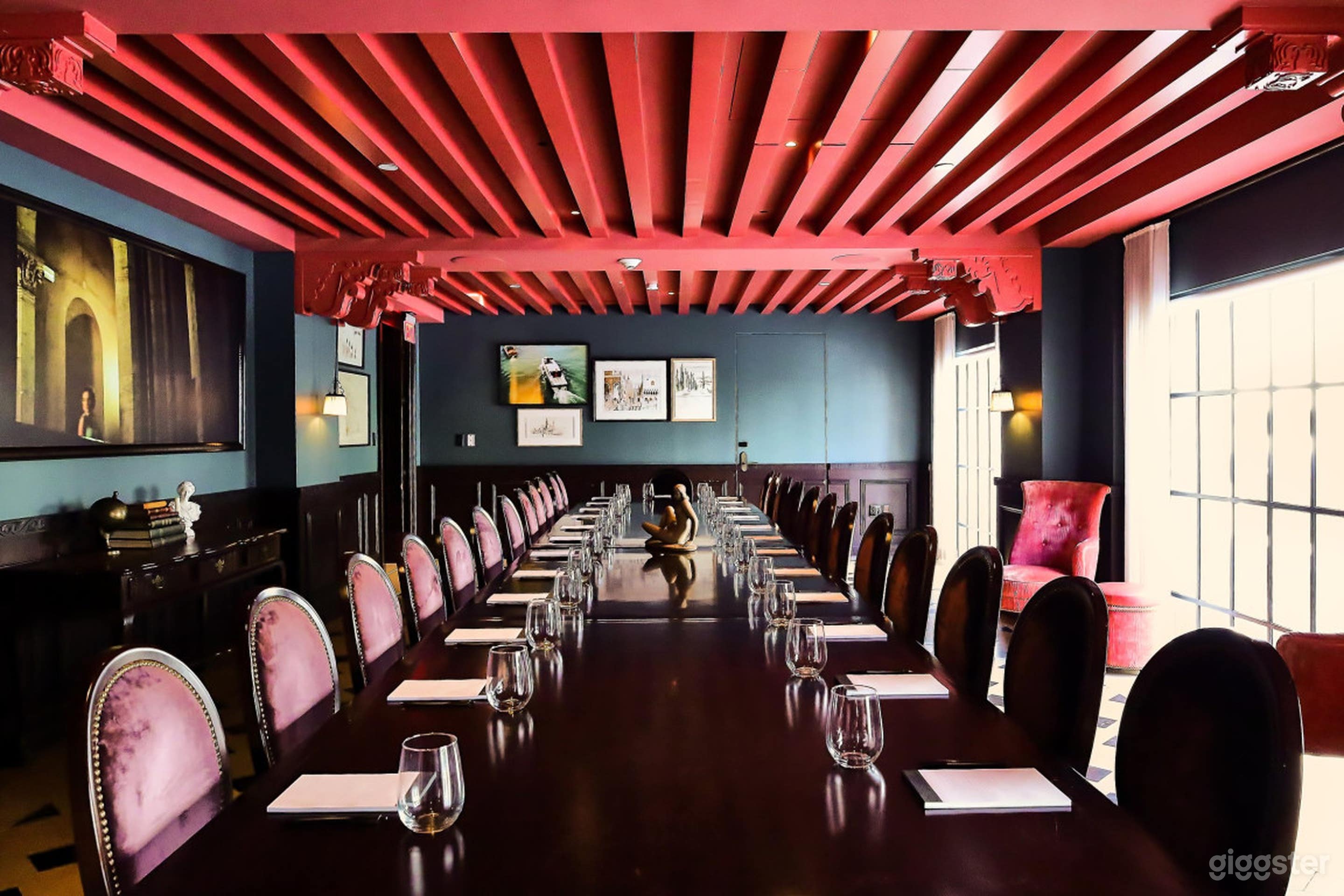 The Hoffman Room Photo 1